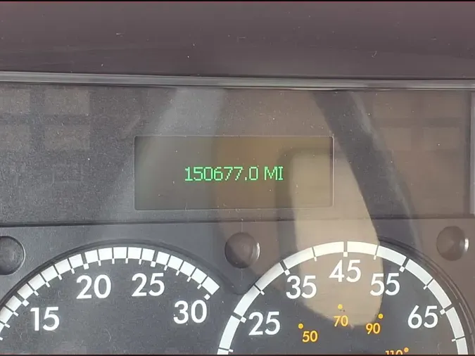 2020 FREIGHTLINER M2 106