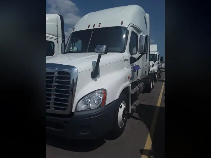 2019 FREIGHTLINER/MERCEDES CASCADIA 125