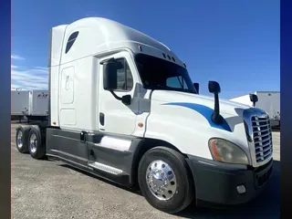 2017 Freightliner Cascadia 125