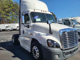 2019 FREIGHTLINER/MERCEDES CASCADIA 125