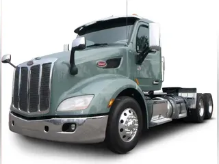 2021 Peterbilt 579