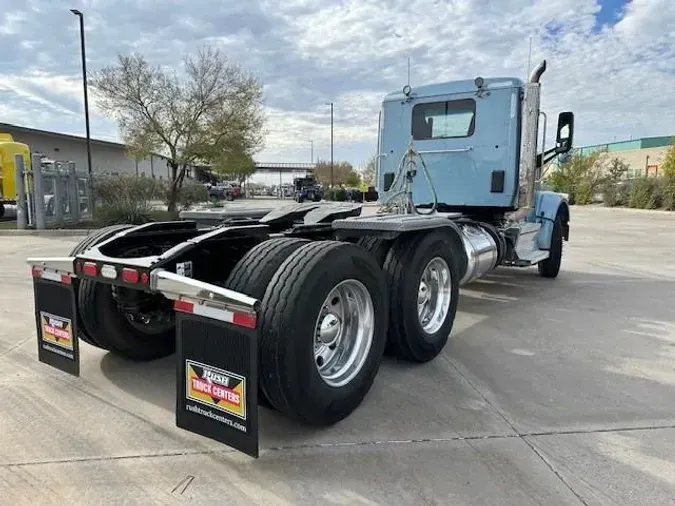 2022 Peterbilt 567