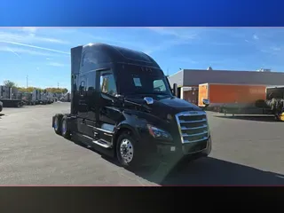 2021 Freightliner Cascadia 126