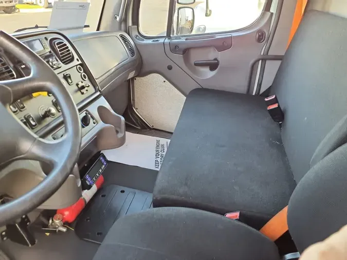 2019 FREIGHTLINER/MERCEDES M2 10628aaaceb251af7f607f5933ba1744635