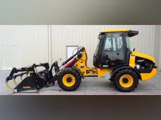 2018 JCB 407