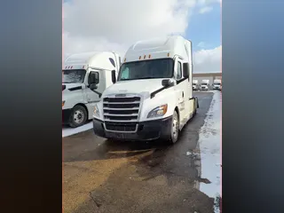 2021 FREIGHTLINER/MERCEDES NEW CASCADIA PX12664