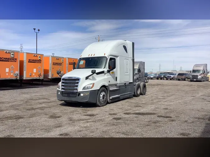 2020 Freightliner Cascadia