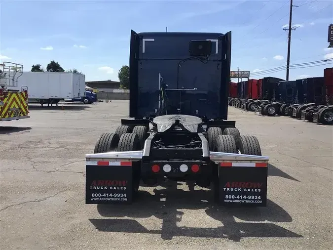 2022 KENWORTH T680