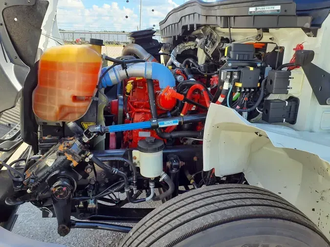 2019 NAVISTAR INTERNATIONAL 4300