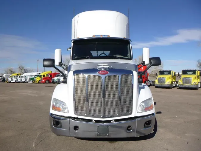 2019 Peterbilt 579