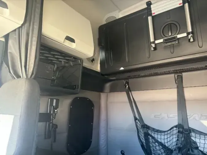 2019 Freightliner New Cascadia 126