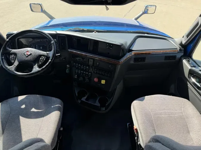 2022 International LT62528c161d62fe615c35302354d4f6e1551