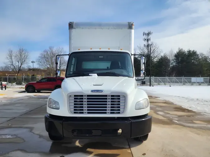 2018 FREIGHTLINER/MERCEDES M2 106