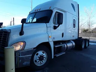 2020 FREIGHTLINER/MERCEDES CASCADIA 125