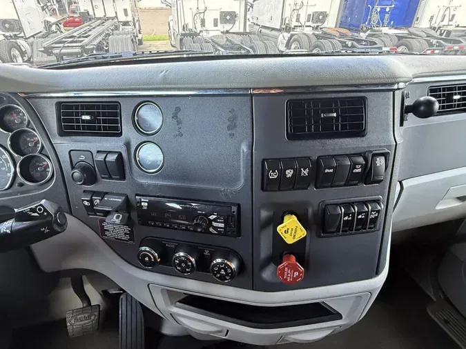 2020 Peterbilt 579