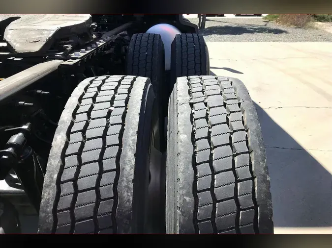 2023 INT LT625 6X428cf5c104d83b0943326f3568b0cba8b