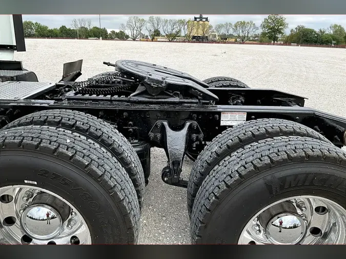 2021 INT LT625 6x4