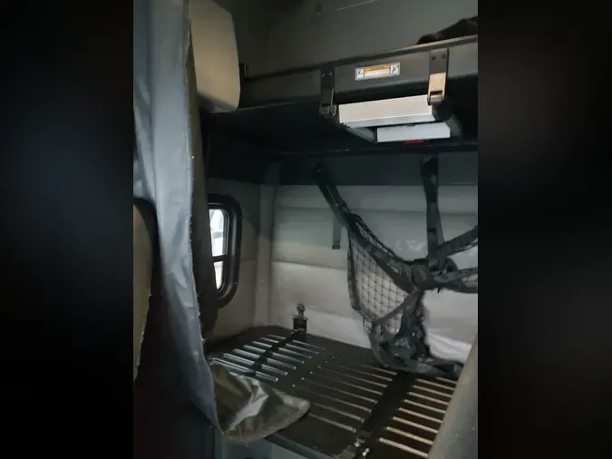 2022 FREIGHTLINER/MERCEDES NEW CASCADIA PX12664