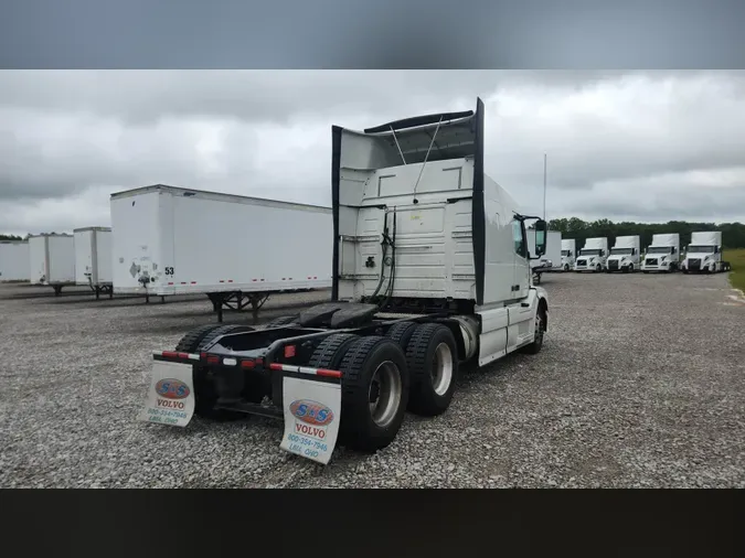 2018 Volvo VNL 740