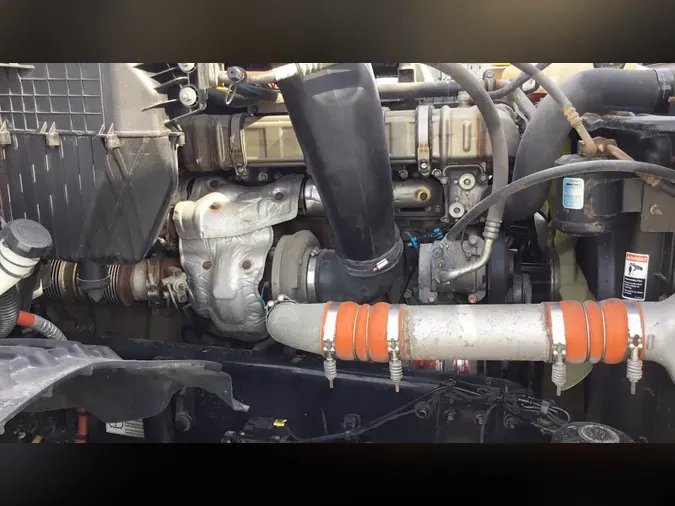 2021 Freightliner Cascadia 126