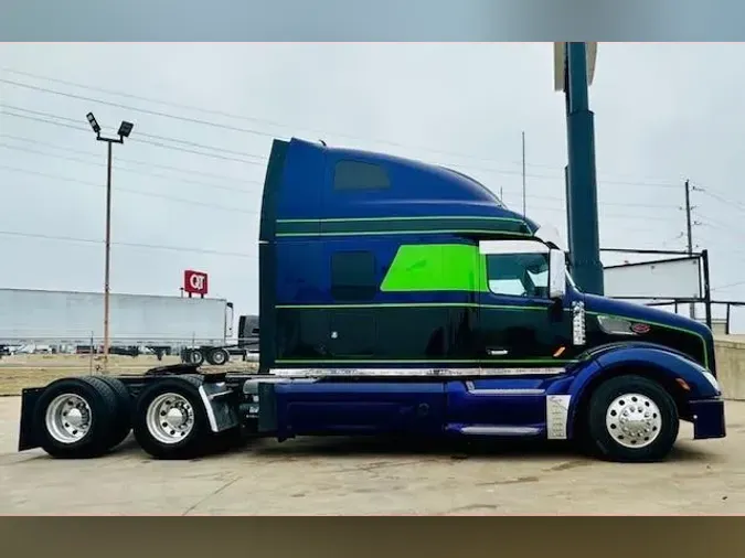 2020 Peterbilt 579