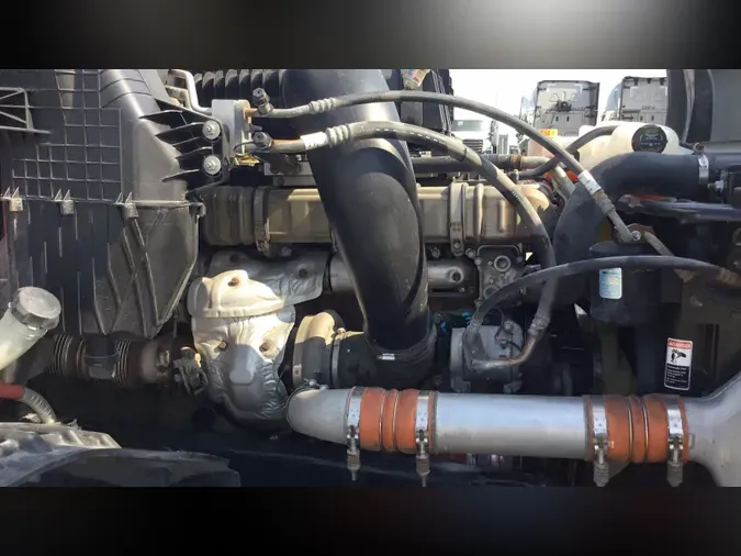 2020 Freightliner Cascadia 126
