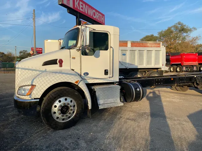 2020 Kenworth T270