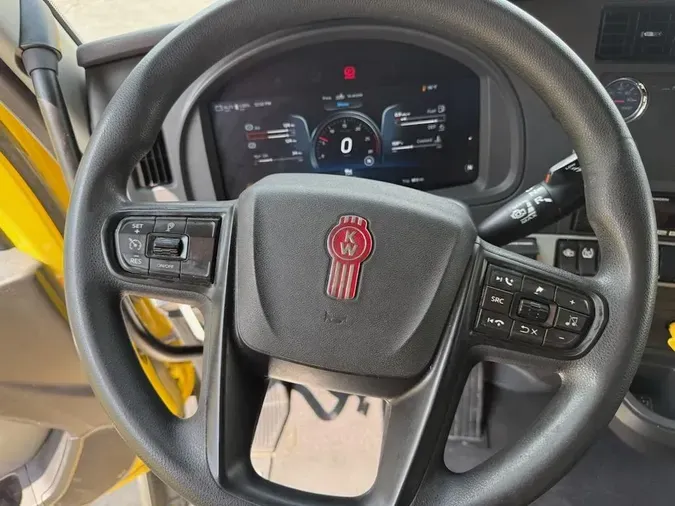 2024 Kenworth T680
