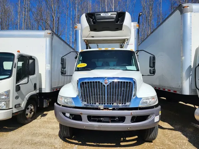 2019 NAVISTAR INTERNATIONAL MV607 (4X2)