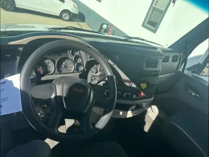 2020 Peterbilt 579