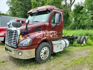 2015 FREIGHTLINER Cascadia