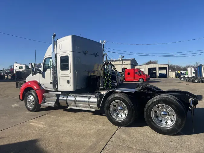 2018 Kenworth T880