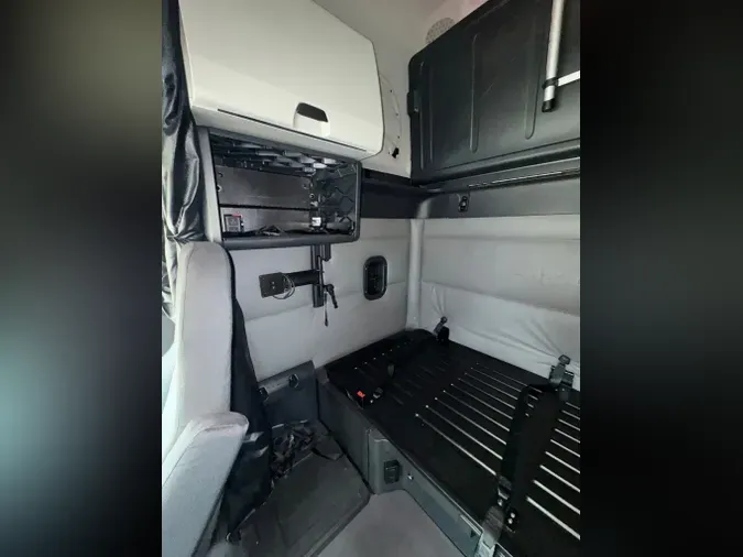 2022 FREIGHTLINER Cascadia 12628e674e503c4eebd5b539b3ddcaec6fc