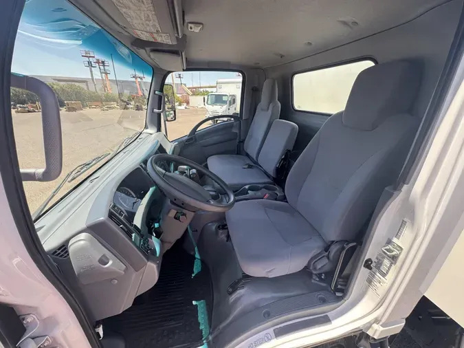 2022 Isuzu NPR-HD