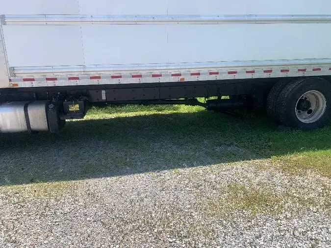 2018 FREIGHTLINER M2