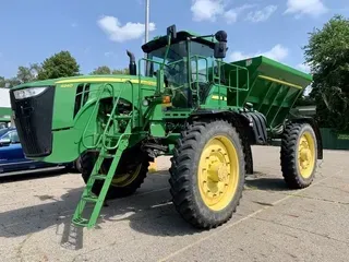 2013 John Deere 4940