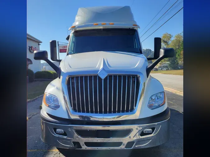 2020 NAVISTAR INTERNATIONAL LT625 SLPR CAB