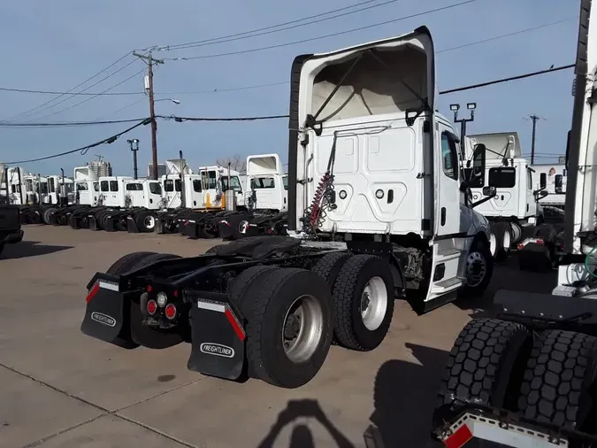 2022 FREIGHTLINER/MERCEDES NEW CASCADIA PX12664