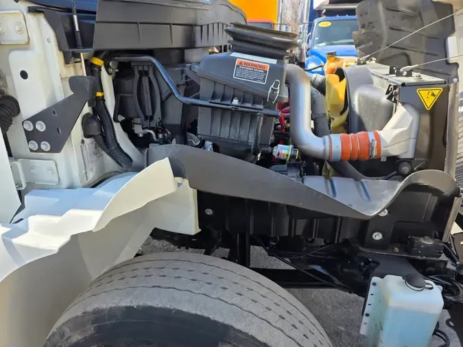 2019 NAVISTAR INTERNATIONAL 4300