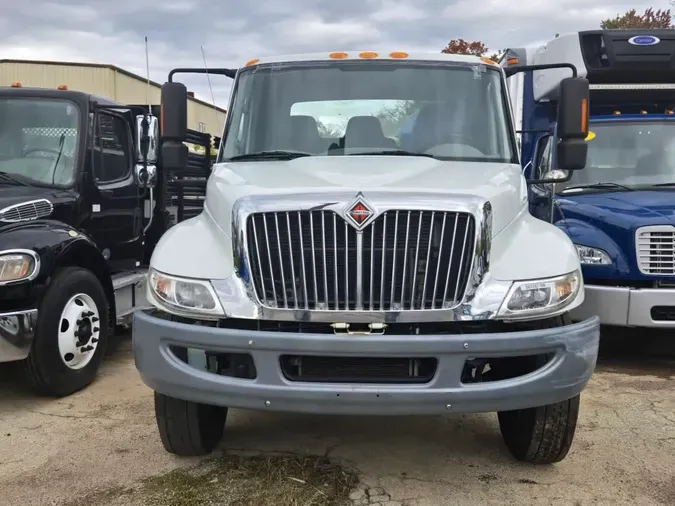 2019 NAVISTAR INTERNATIONAL 4300
