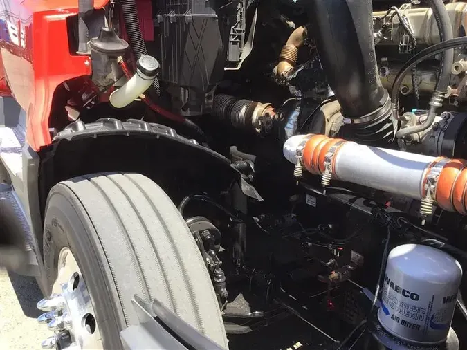 2022 FREIGHTLINER CA126
