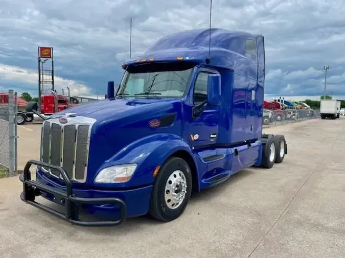 2022 Peterbilt 579