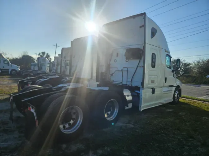 2019 FREIGHTLINER/MERCEDES NEW CASCADIA PX12664