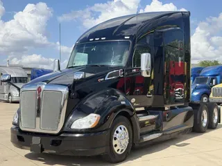 2022 Kenworth T680