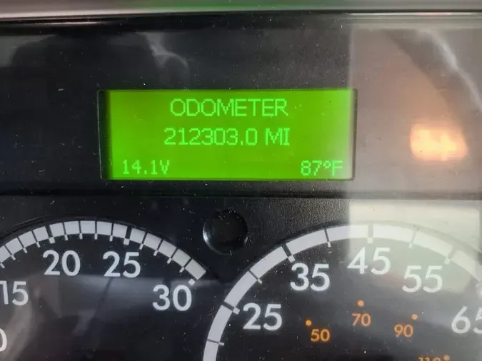 2018 FREIGHTLINER/MERCEDES M2 106