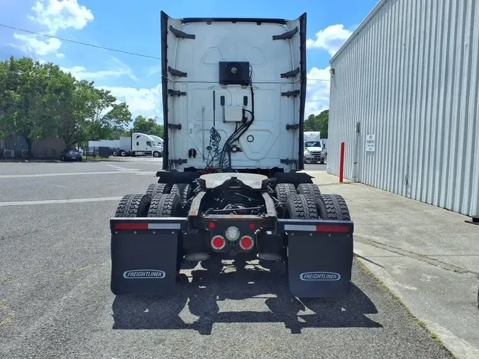 2020 FREIGHTLINER NEW CASCADIA PX12664
