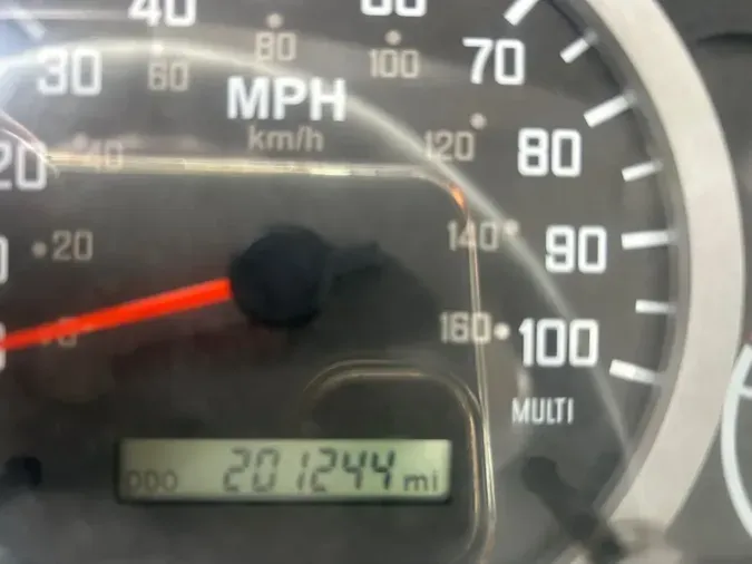 2018 ISUZU NPR HD