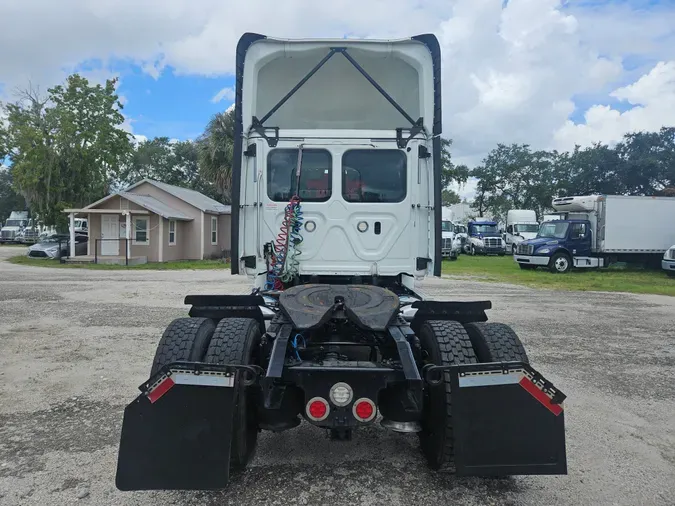 2019 FREIGHTLINER/MERCEDES NEW CASCADIA 126