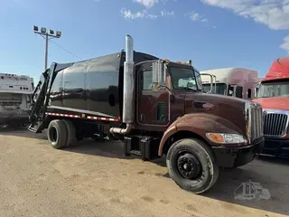 2008 PETERBILT 335