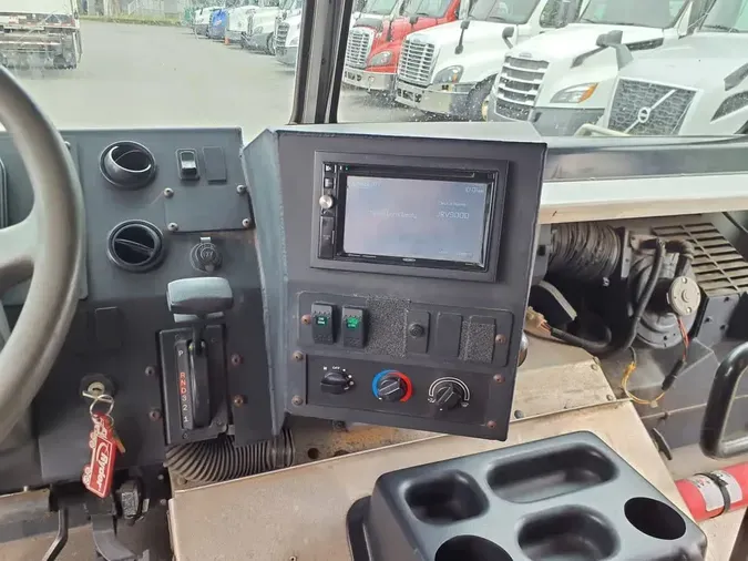 2016 FRTLR CUSTOM CHASSIS CORP MT55290568c2602199666813d2fd7dc81905